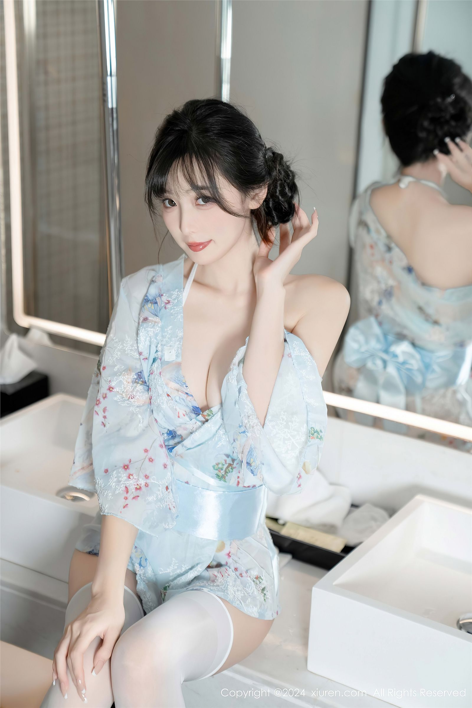 林星阑白丝丝袜写真