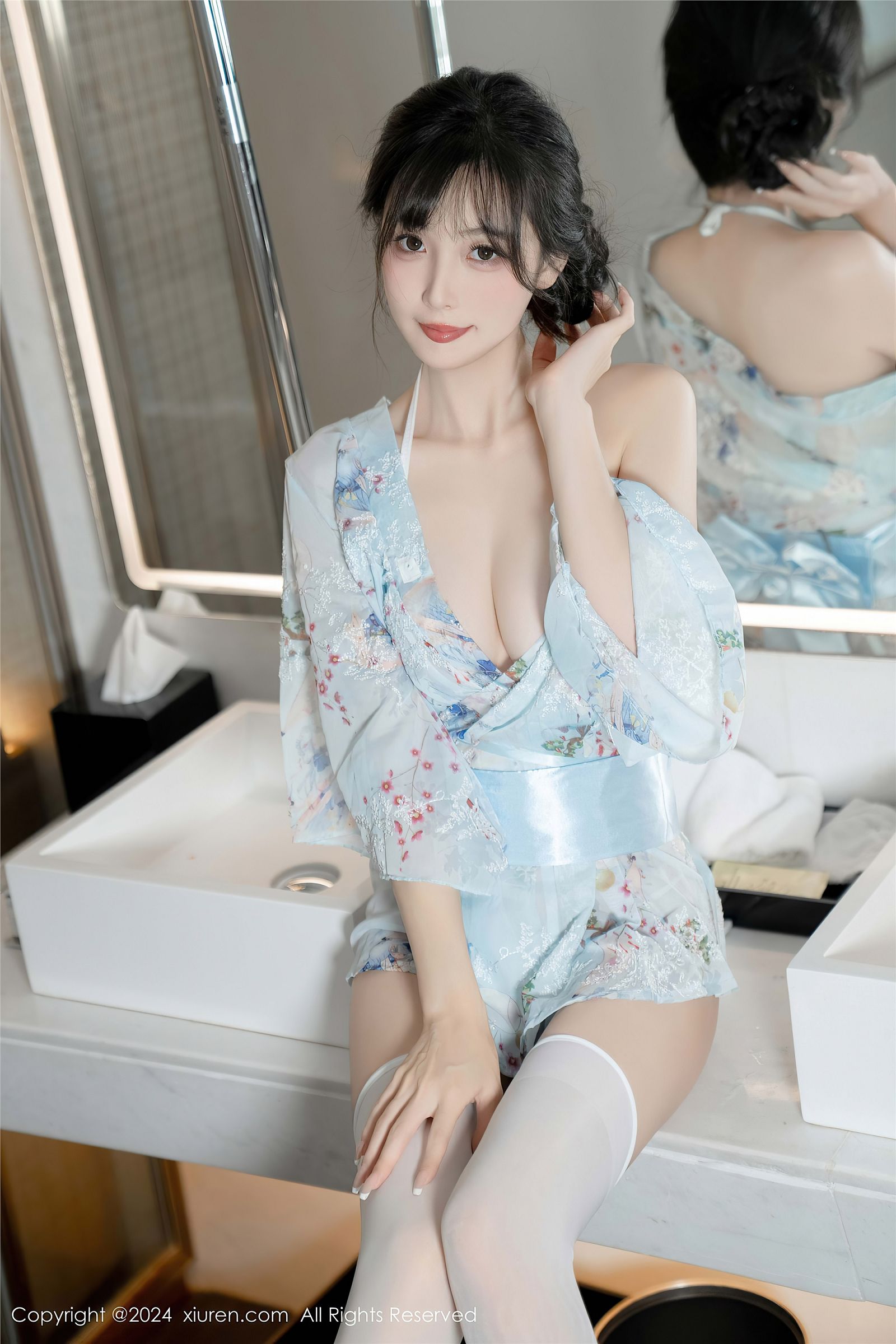 林星阑白丝丝袜写真