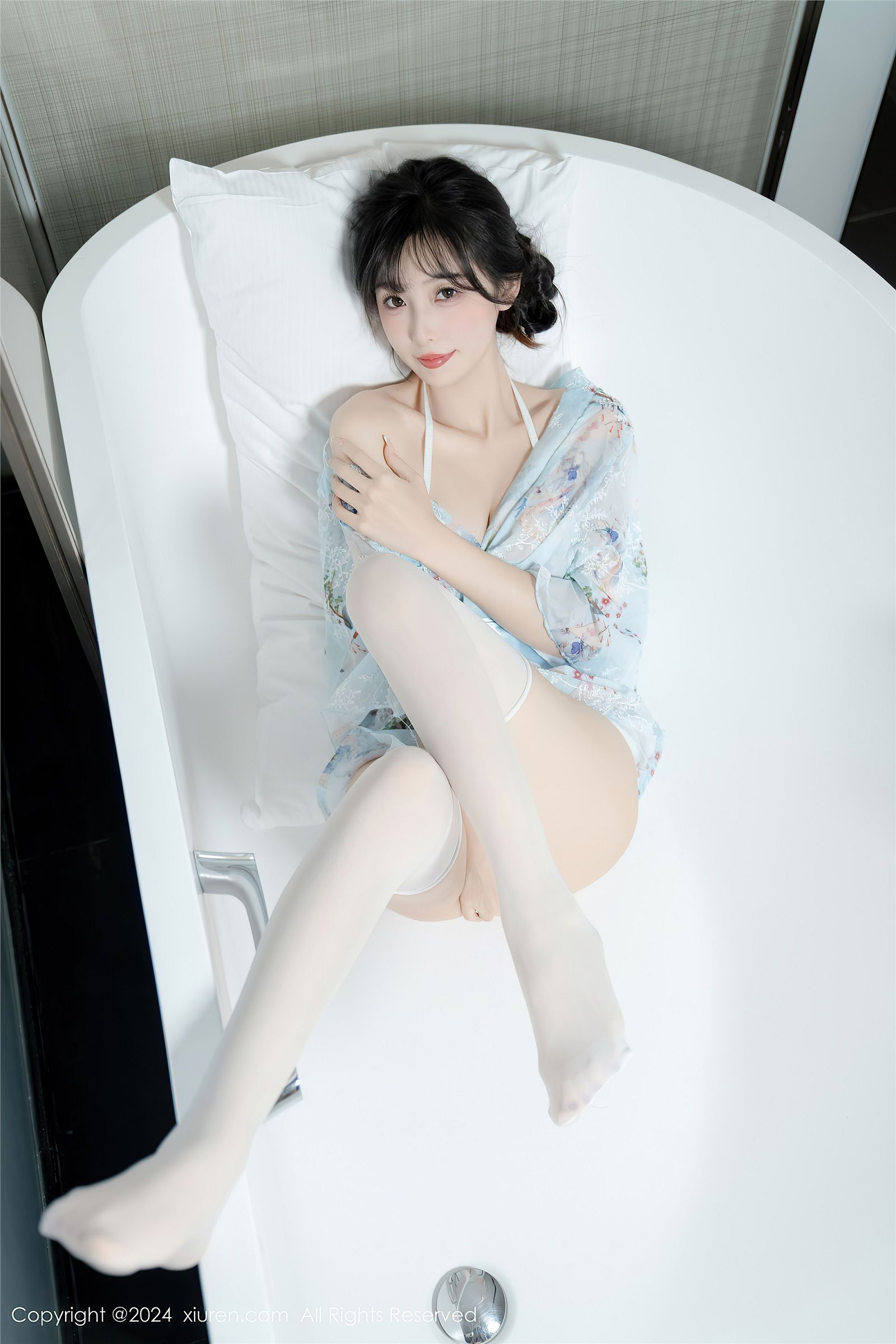 林星阑白丝丝袜写真