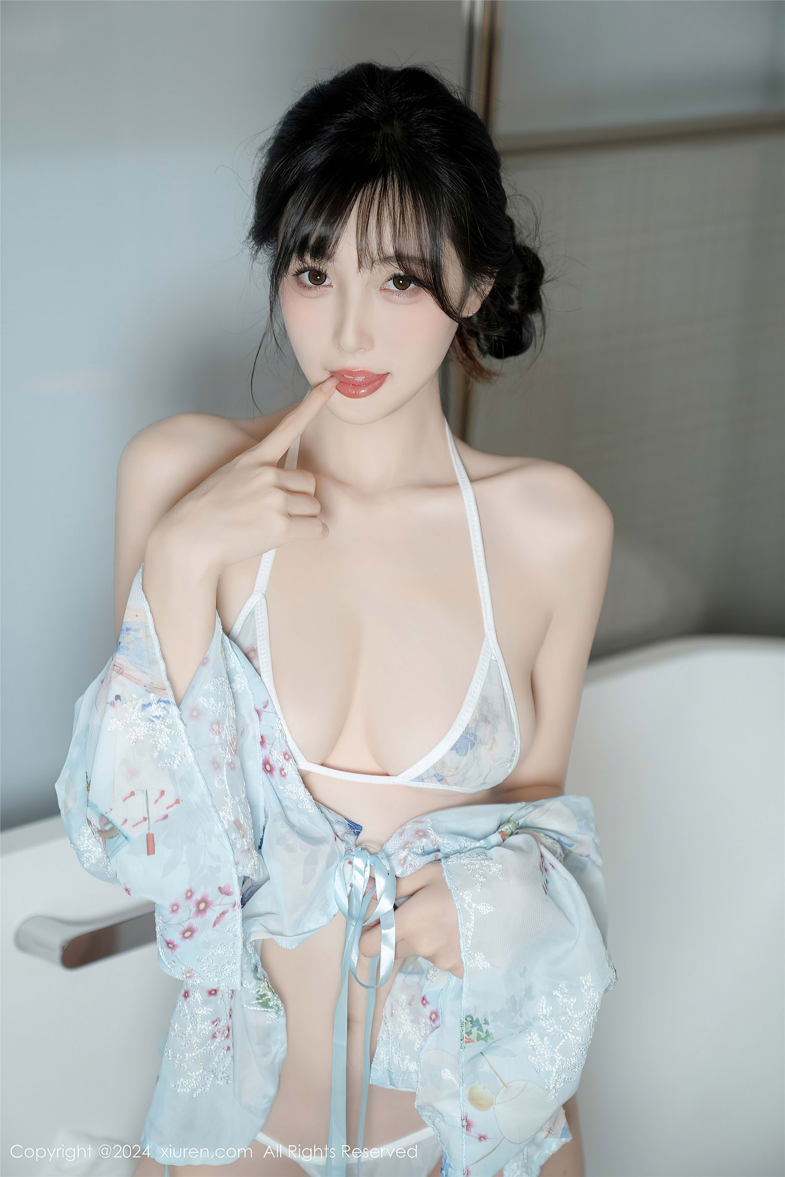 林星阑白丝丝袜写真