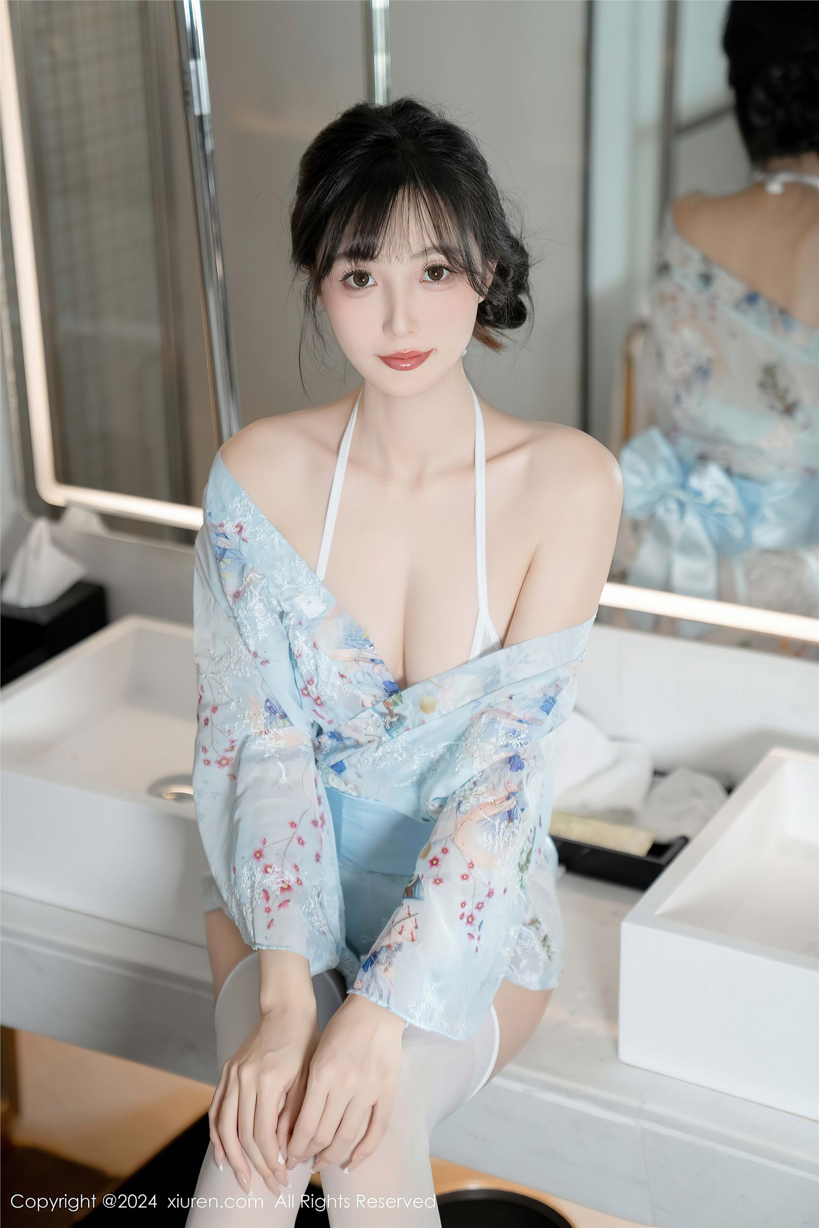 林星阑白丝丝袜写真