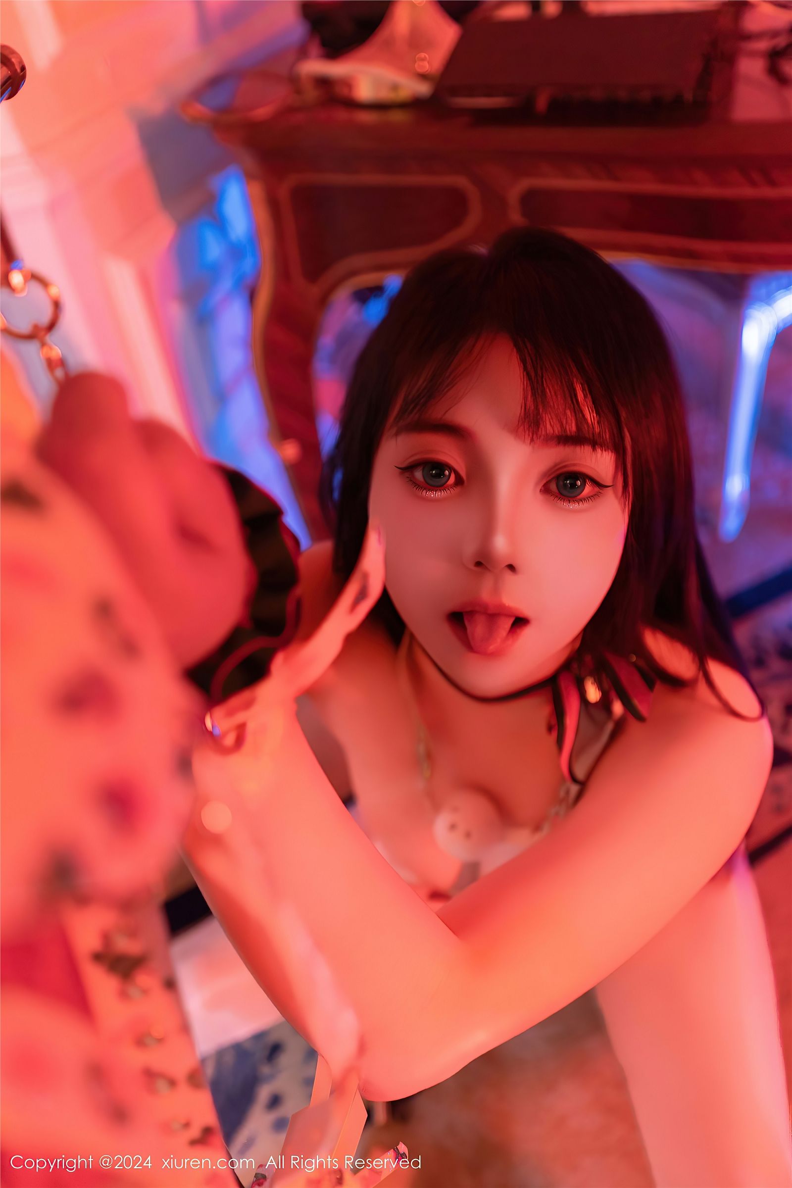 秀人网情趣主题美女写真