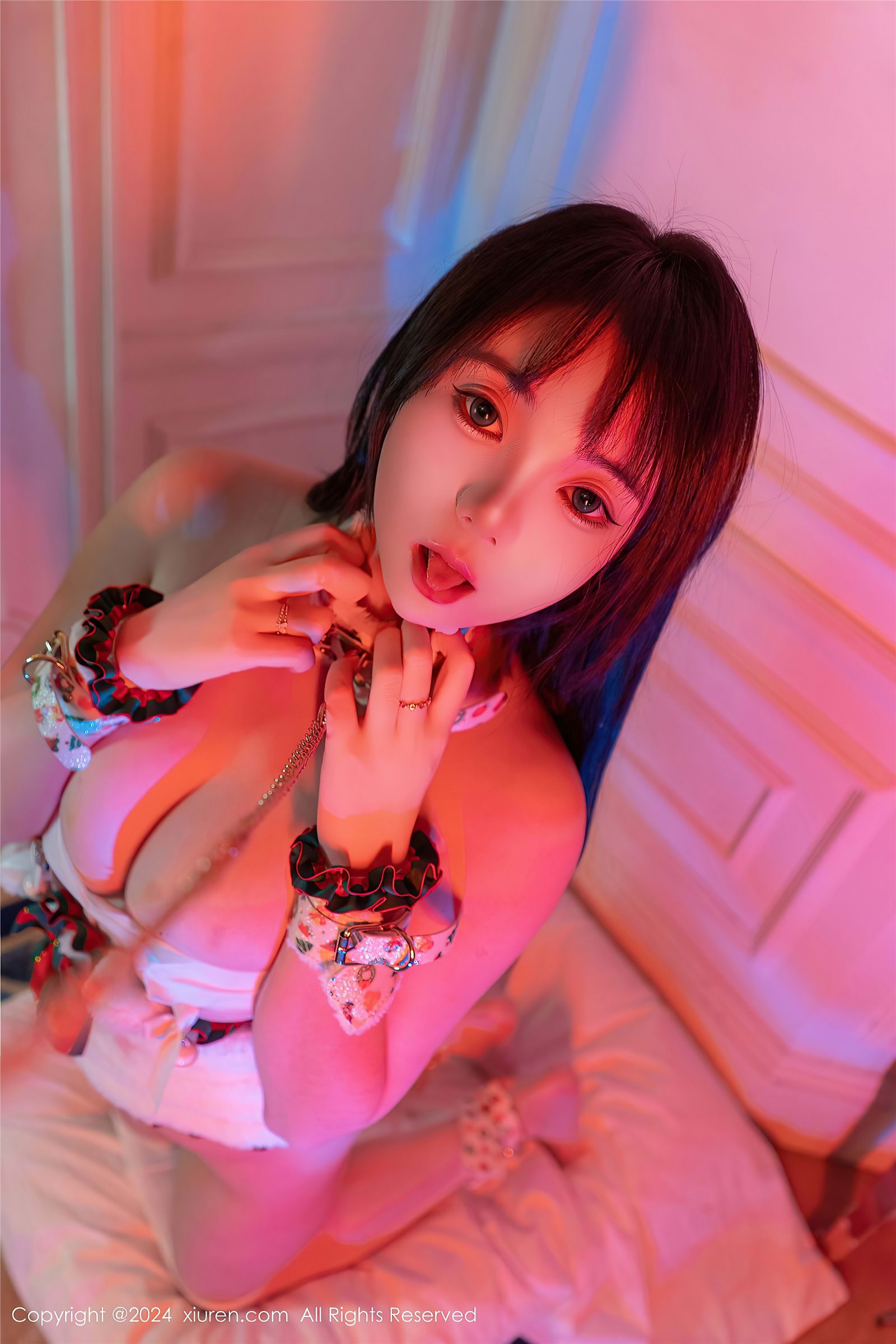 秀人网情趣主题美女写真