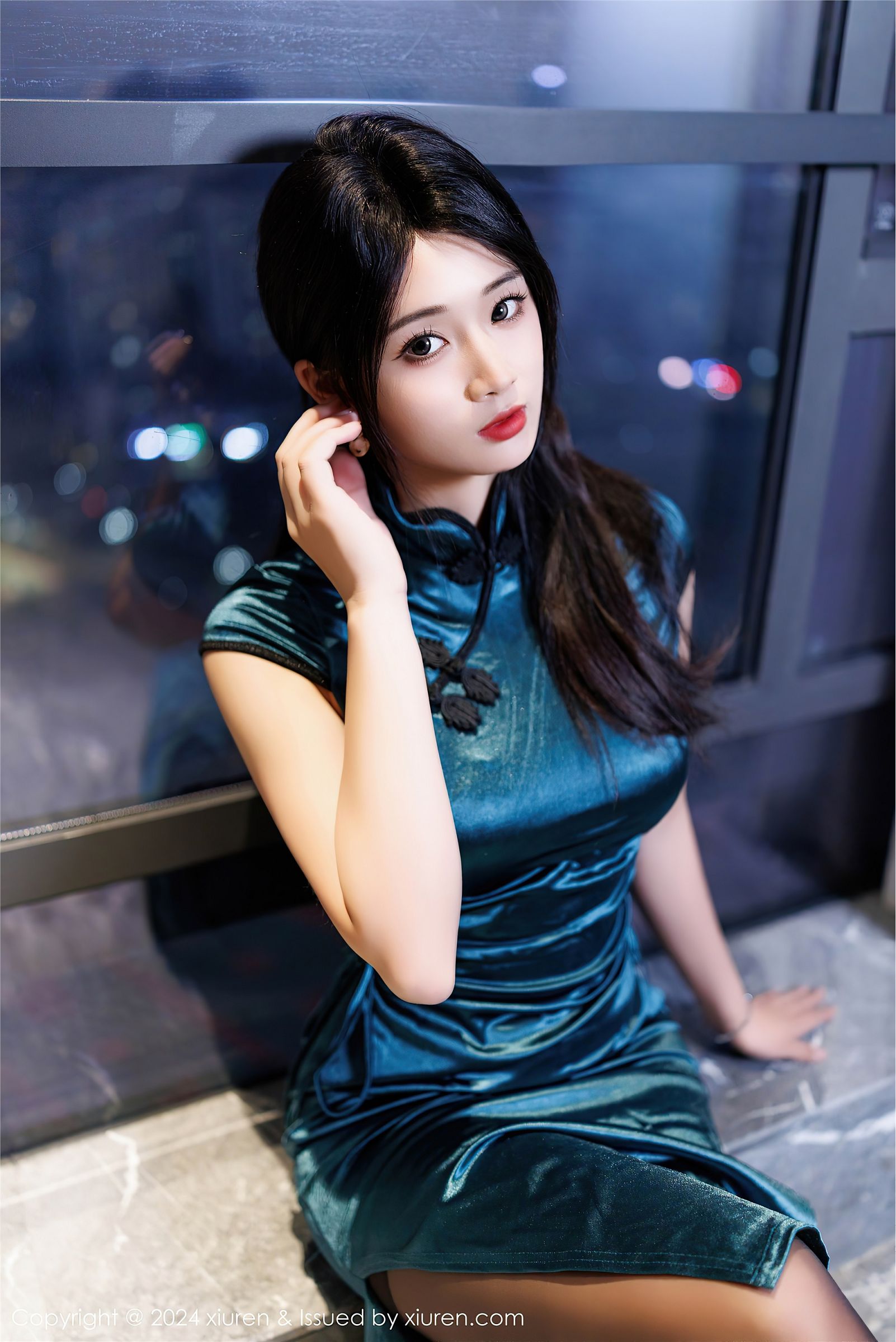 性感旗袍美女南乔黑丝写真图片