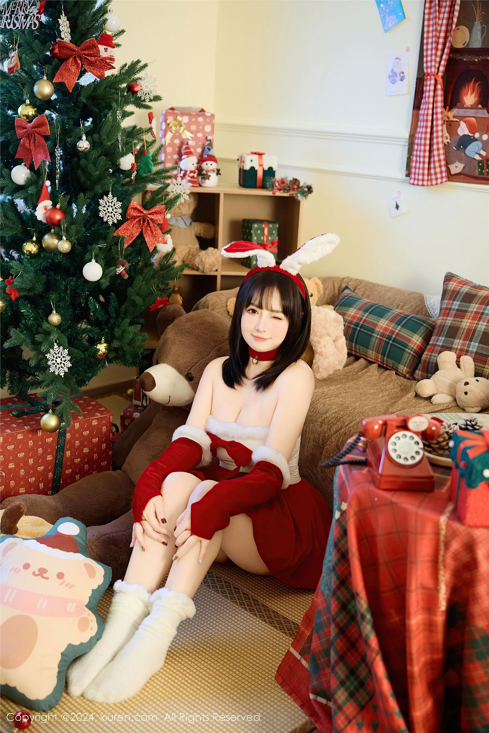 养乐多Doll性感连衣裙写真
