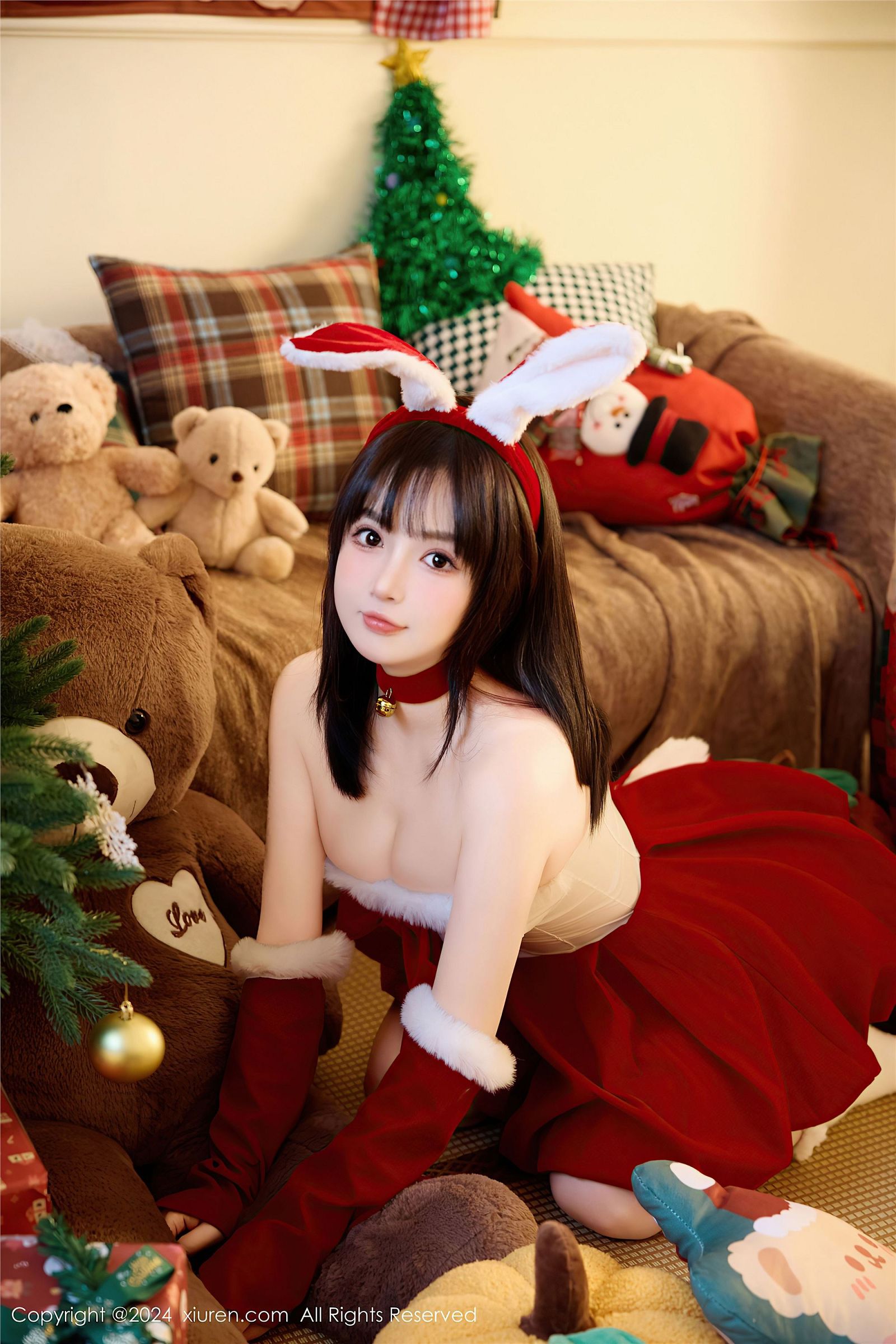 养乐多Doll性感连衣裙写真