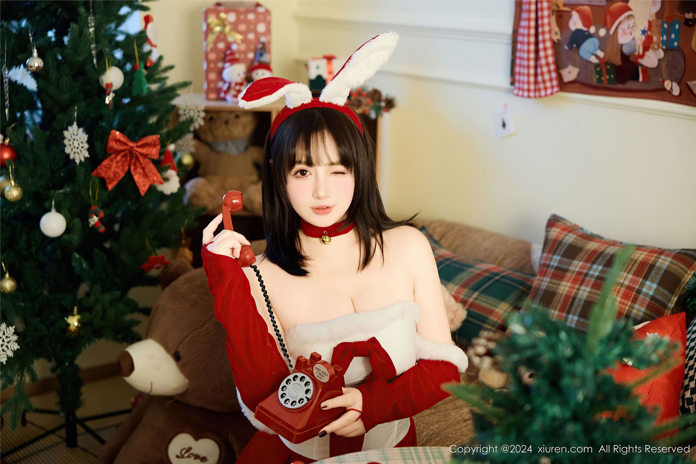 养乐多Doll性感连衣裙写真