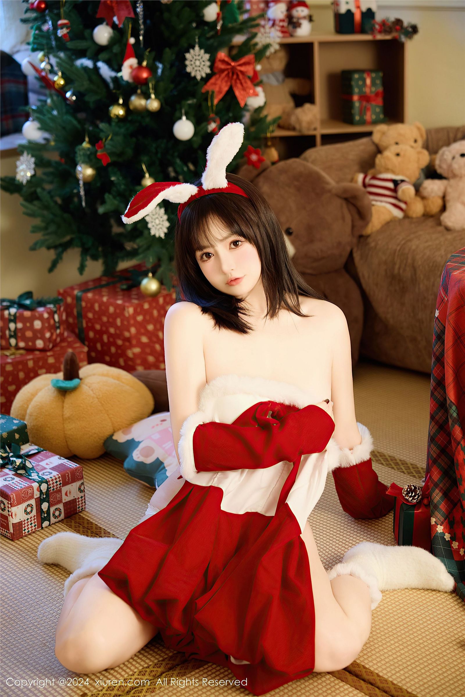 养乐多Doll性感连衣裙写真