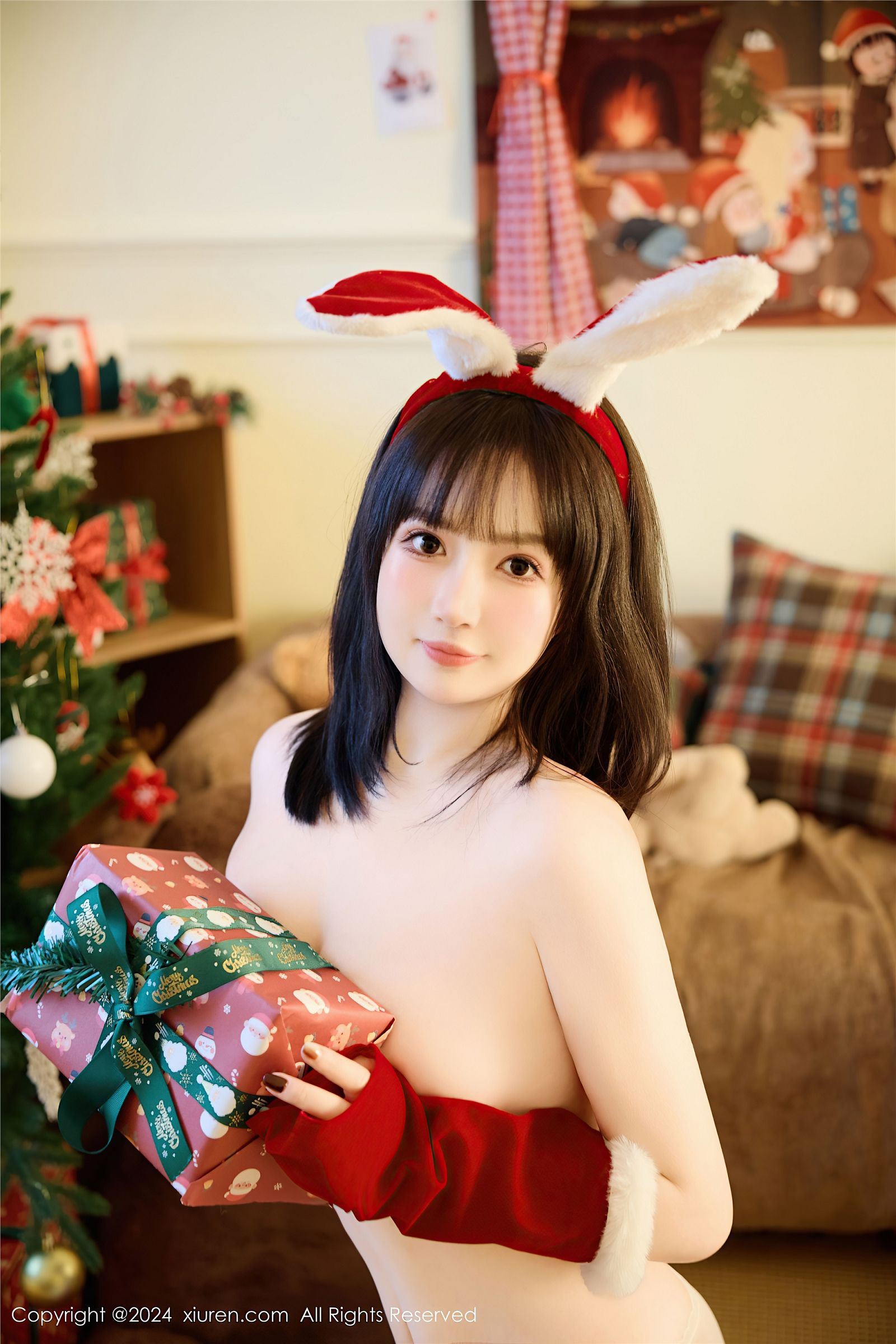 养乐多Doll性感连衣裙写真
