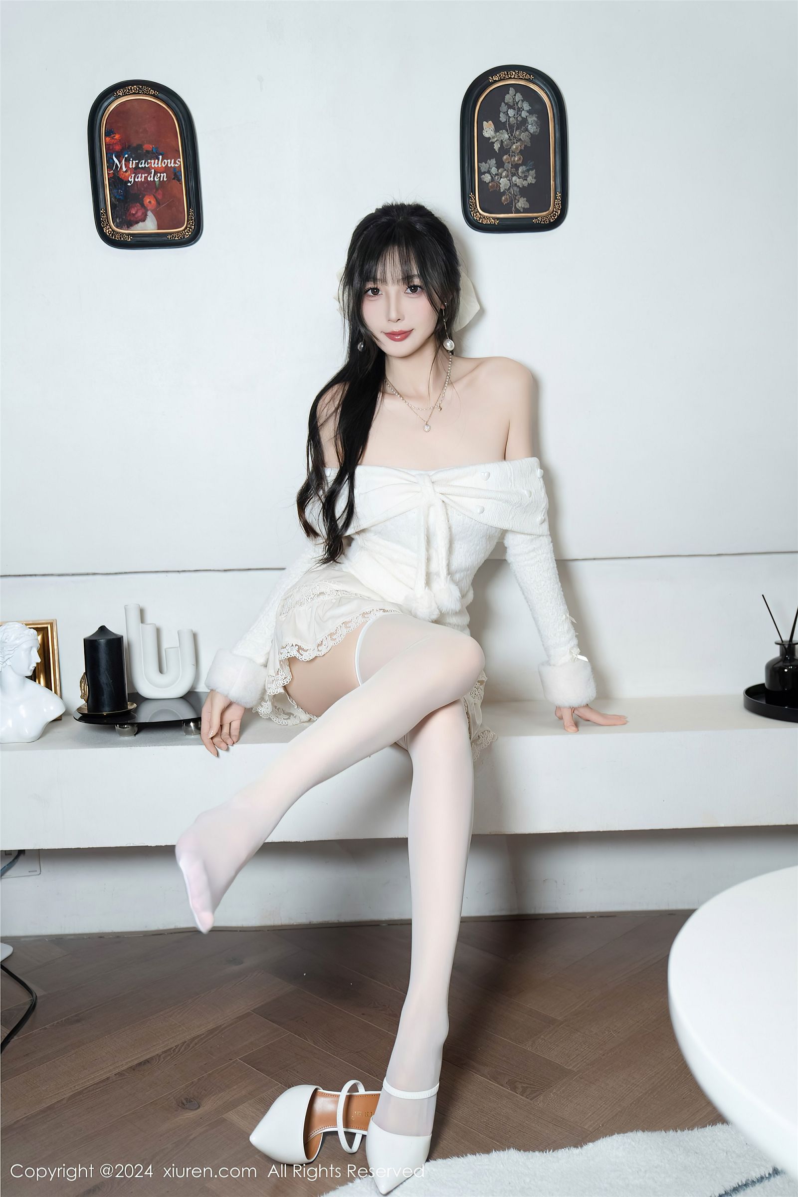 林星阑性感丝袜美腿写真图片