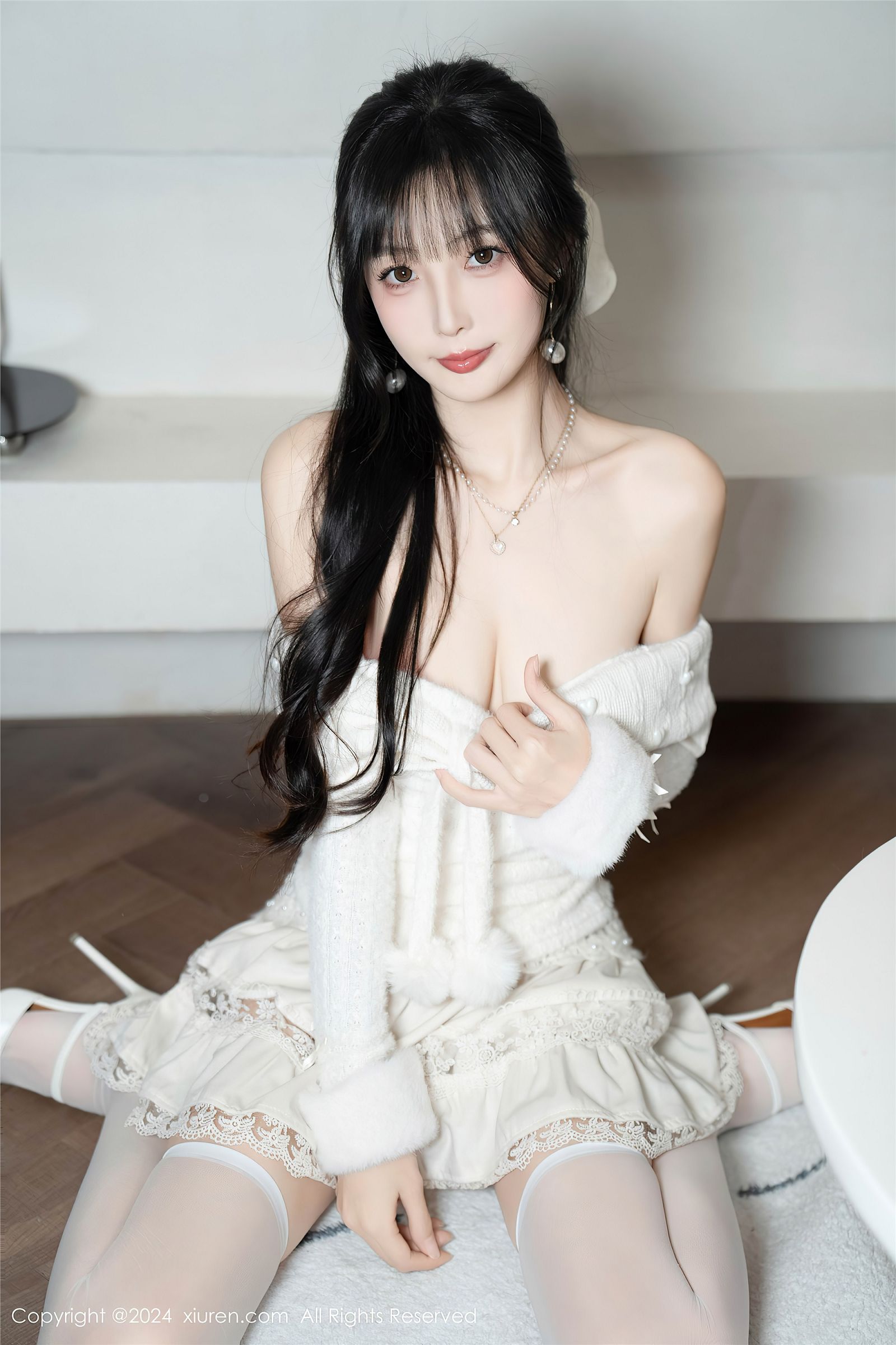 林星阑性感丝袜美腿写真图片