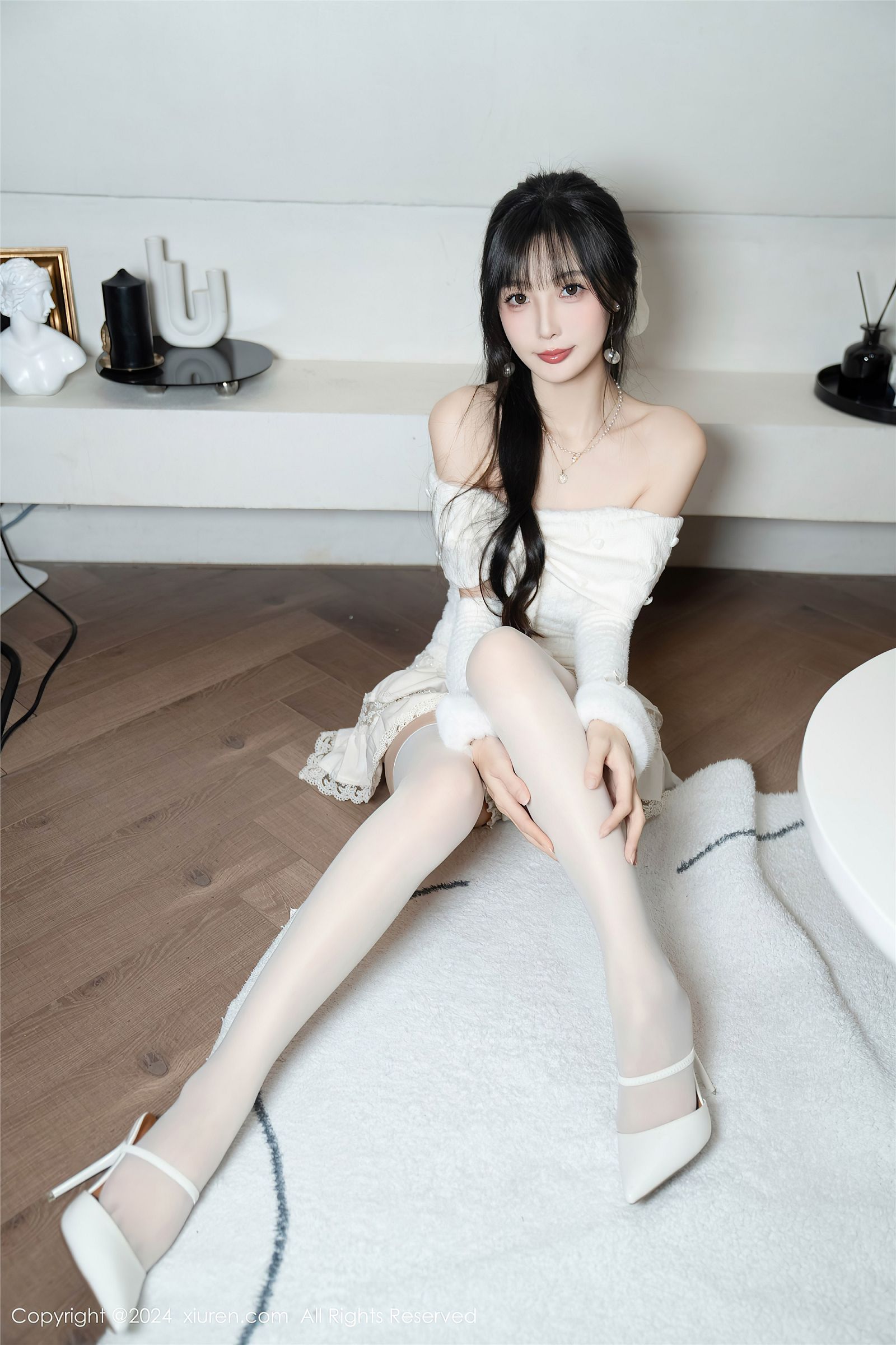 林星阑性感丝袜美腿写真图片