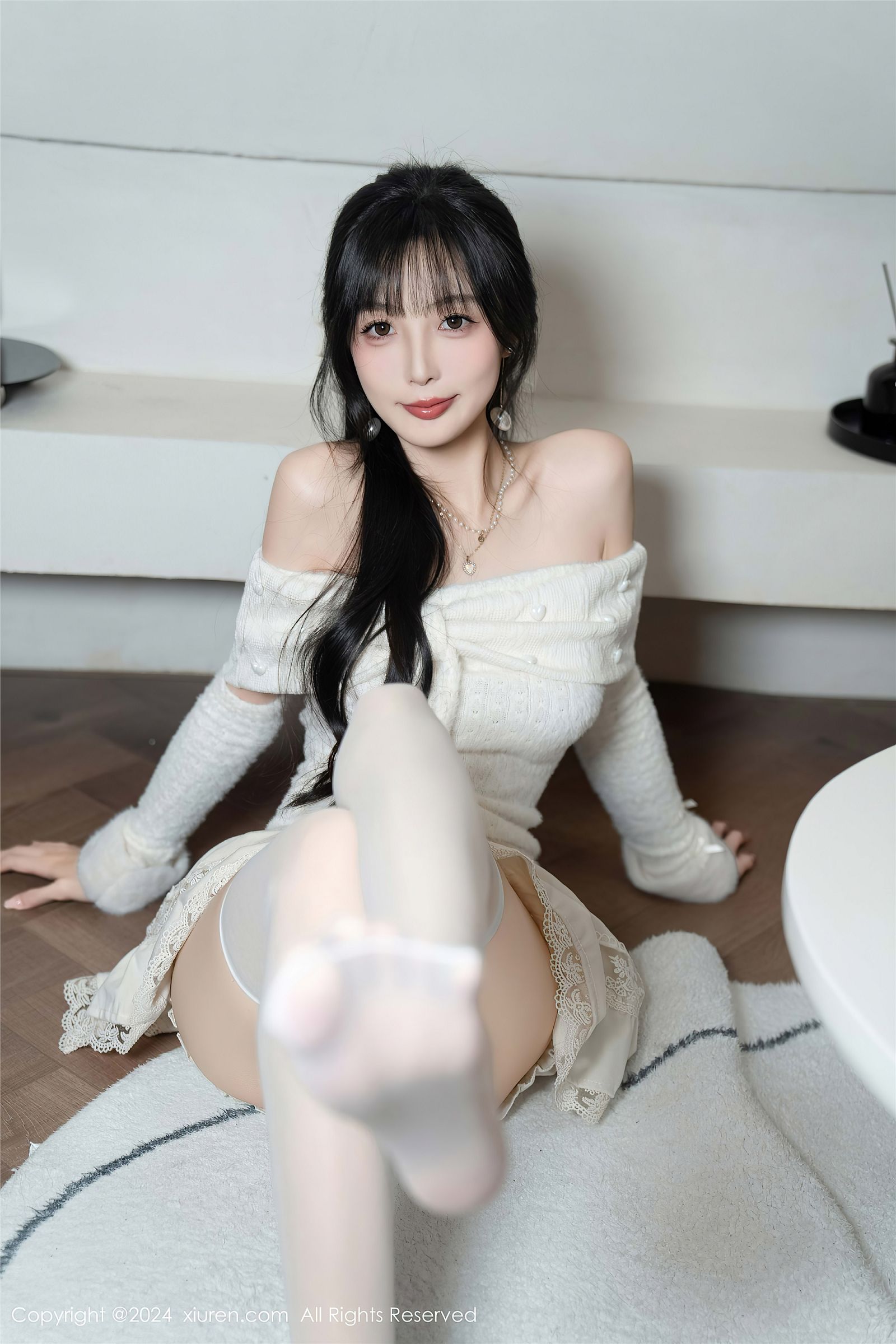林星阑性感丝袜美腿写真图片