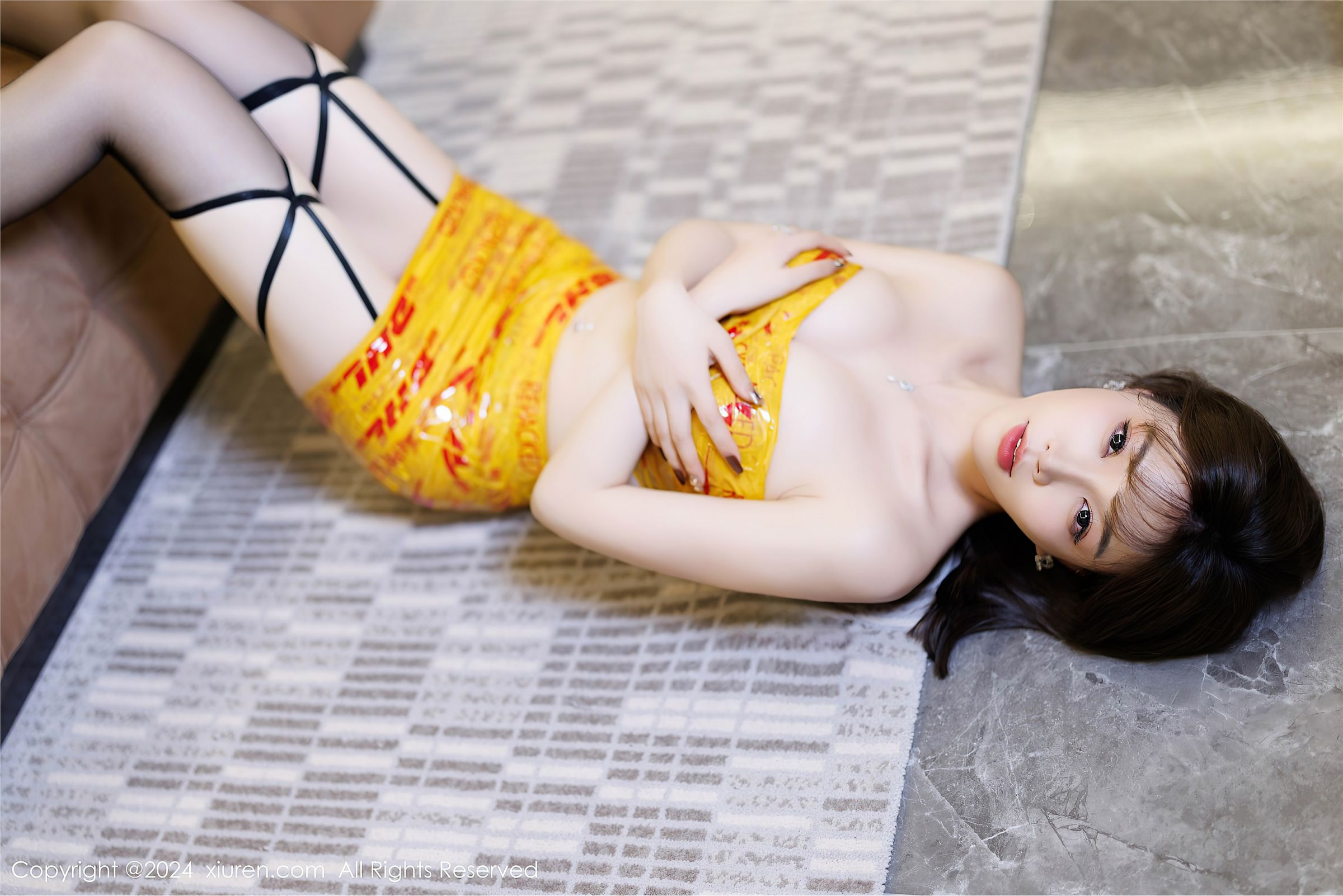 徐莉芝情趣内衣写真