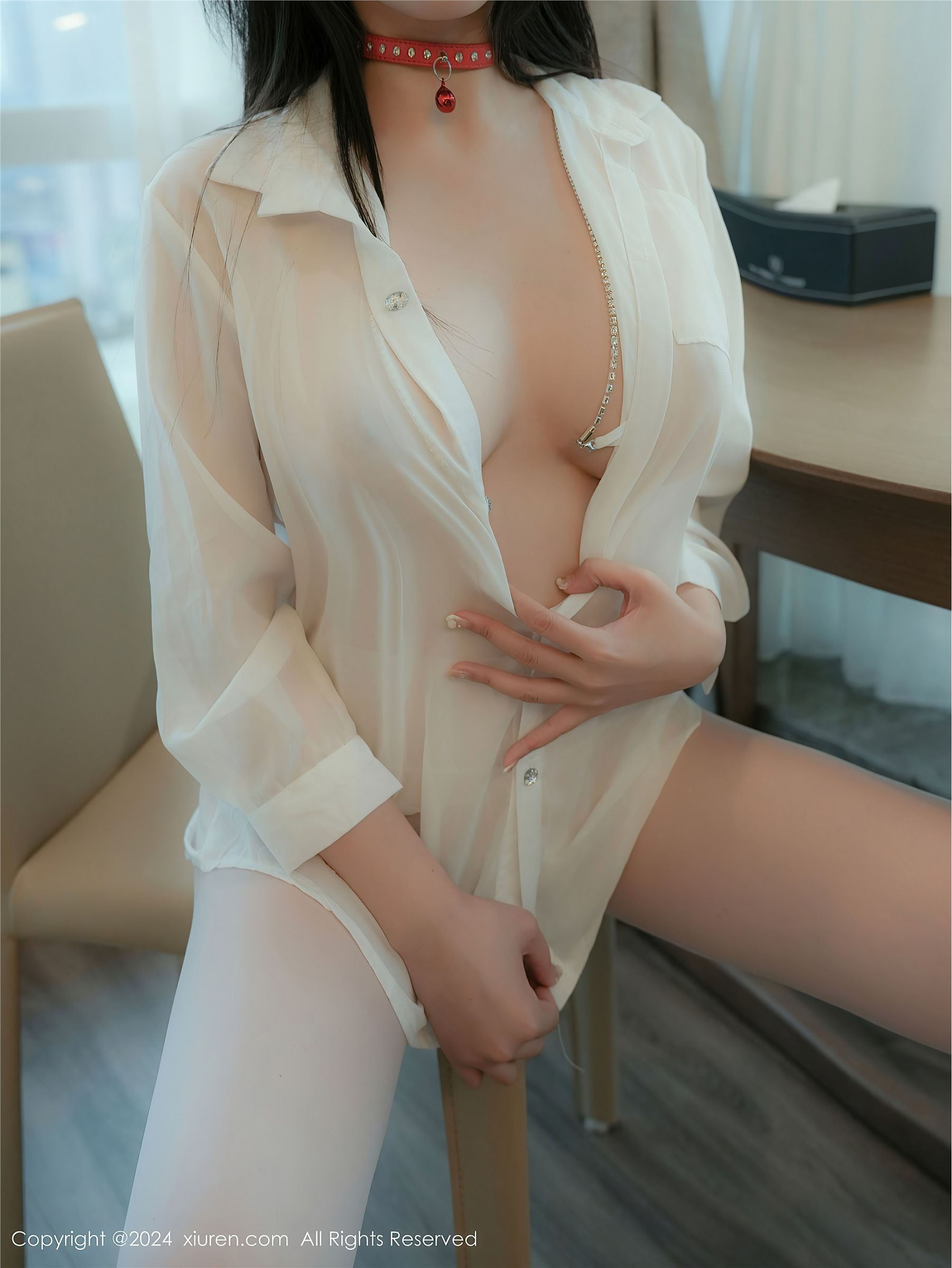 美女袁圆白丝写真图片