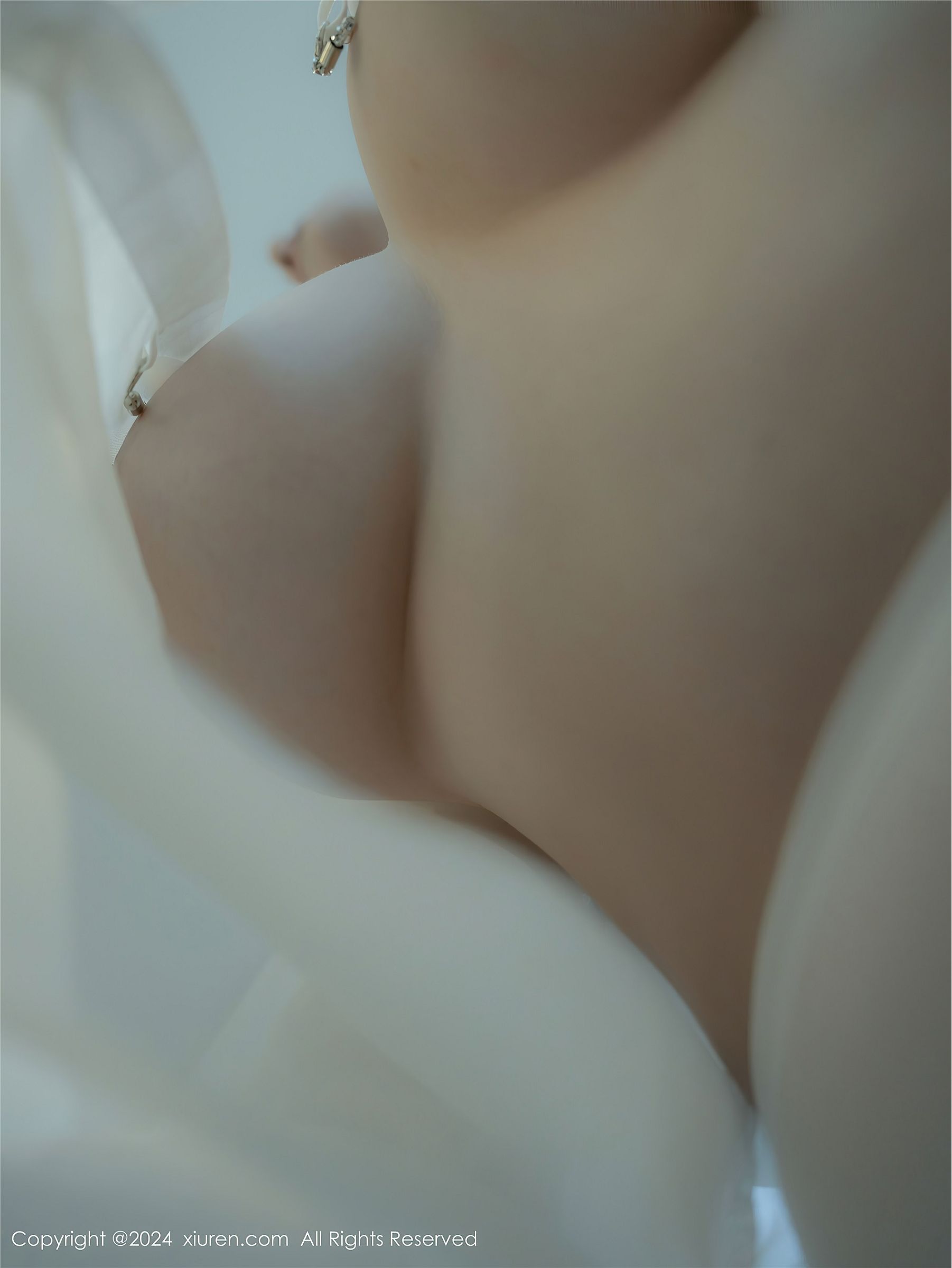 美女袁圆白丝写真图片