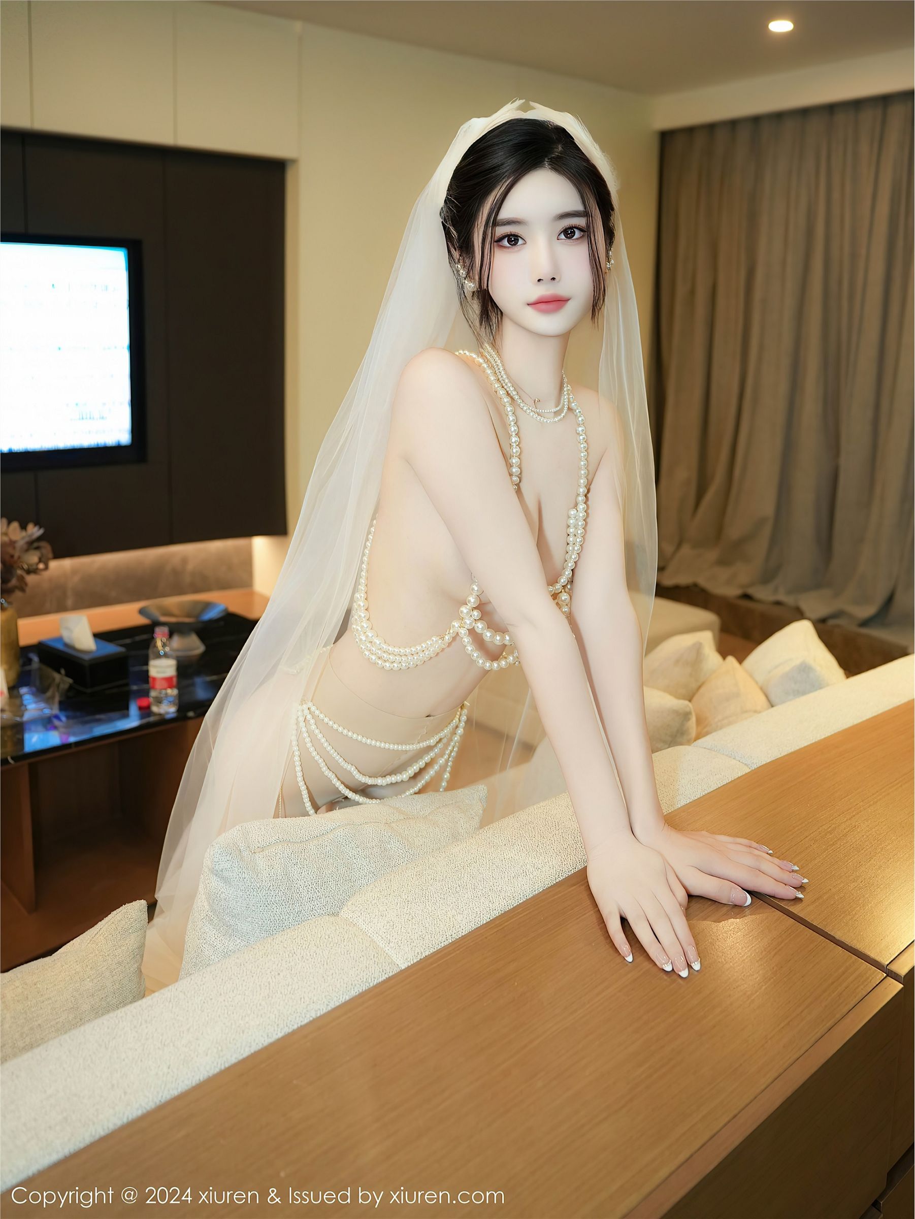 秀人网婚纱美女肉丝写真