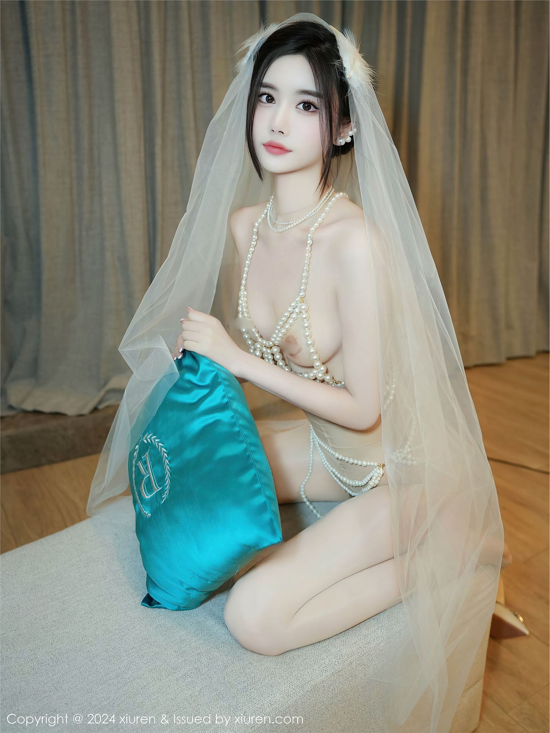 秀人网婚纱美女肉丝写真