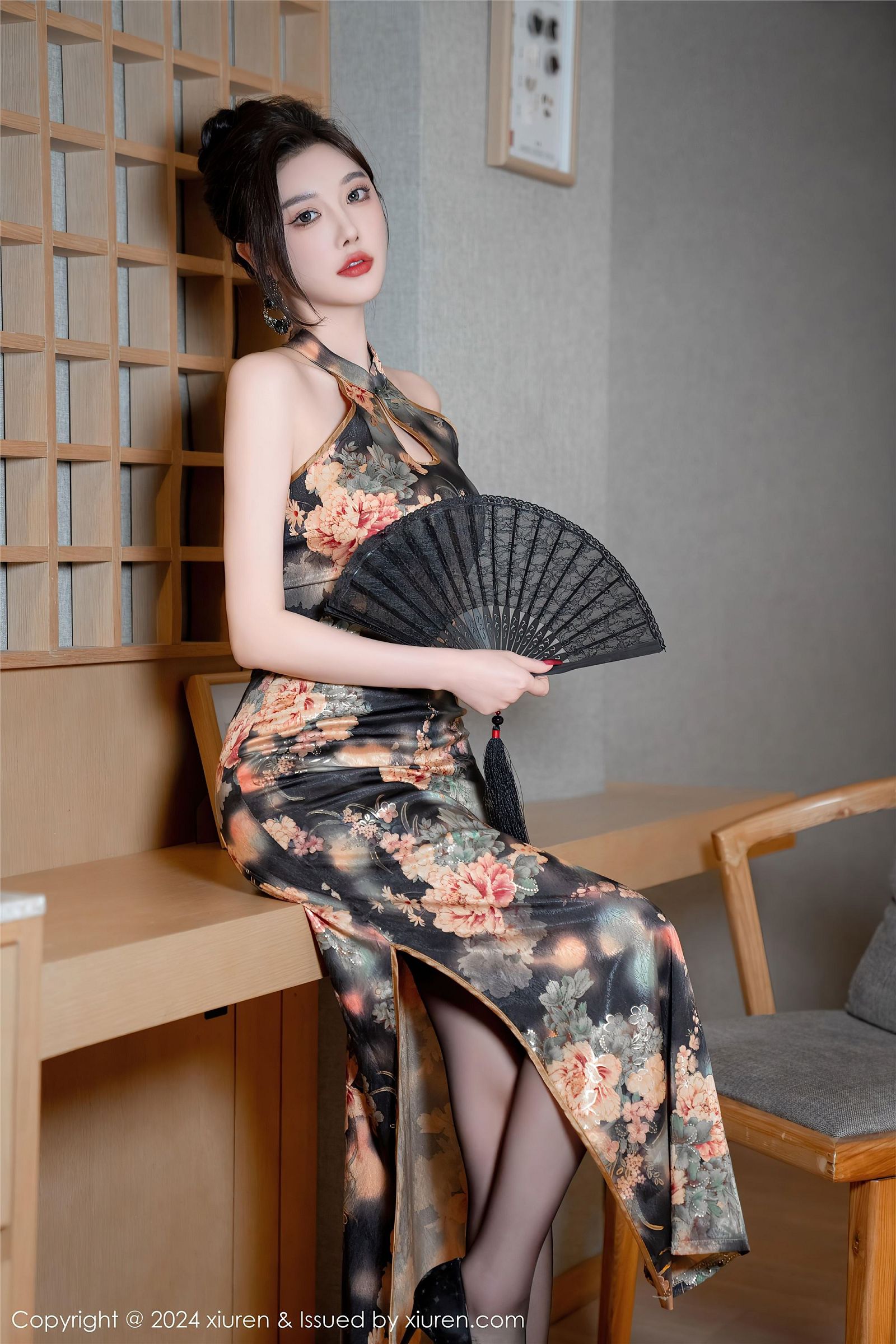 杨晨晨性感旗袍写真图片