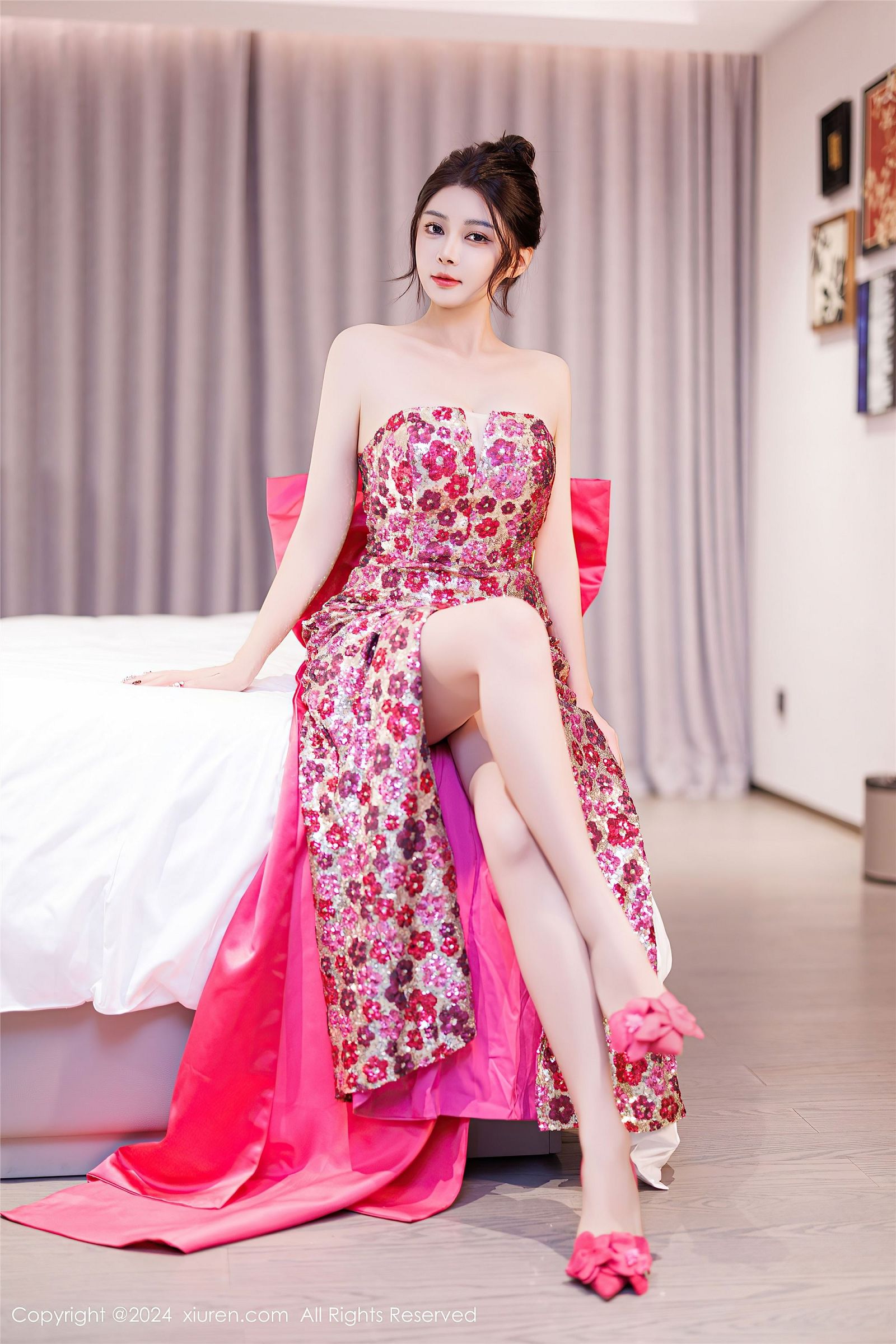 秀人网性感比基尼美女写真