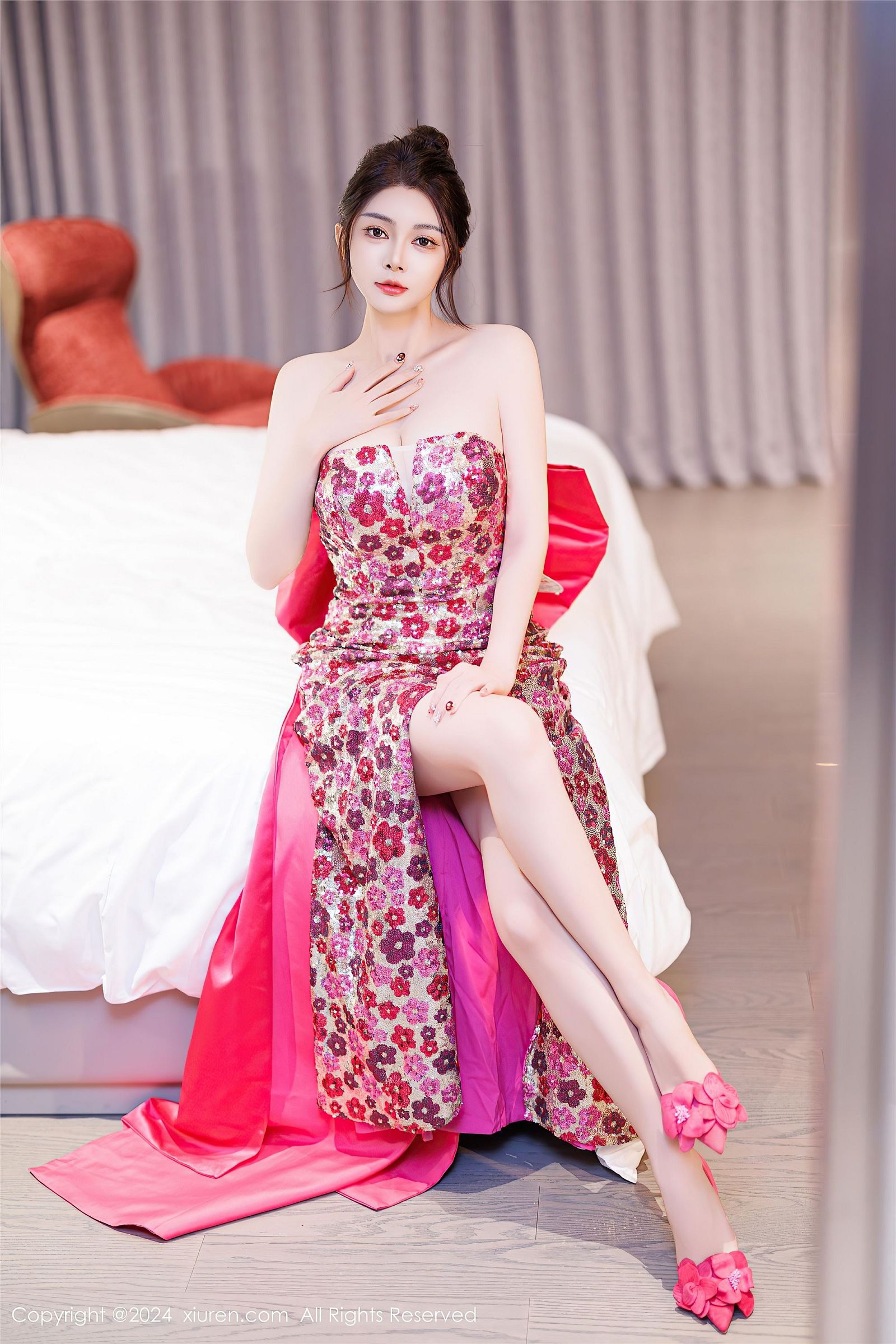 秀人网性感比基尼美女写真