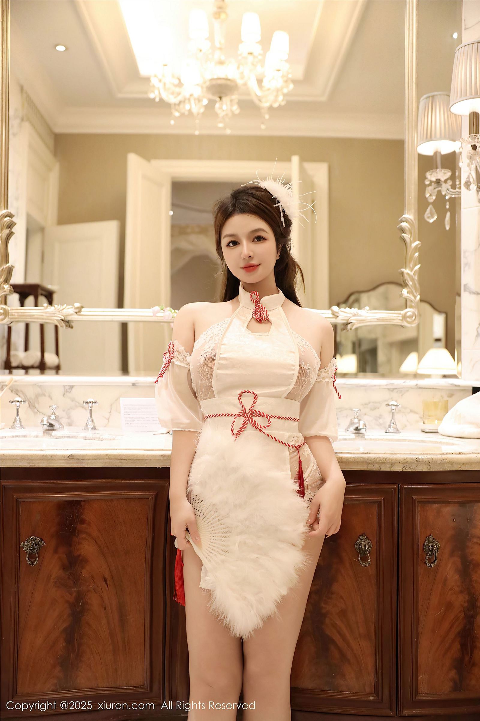 旗袍美女沈思怡性感内衣写真