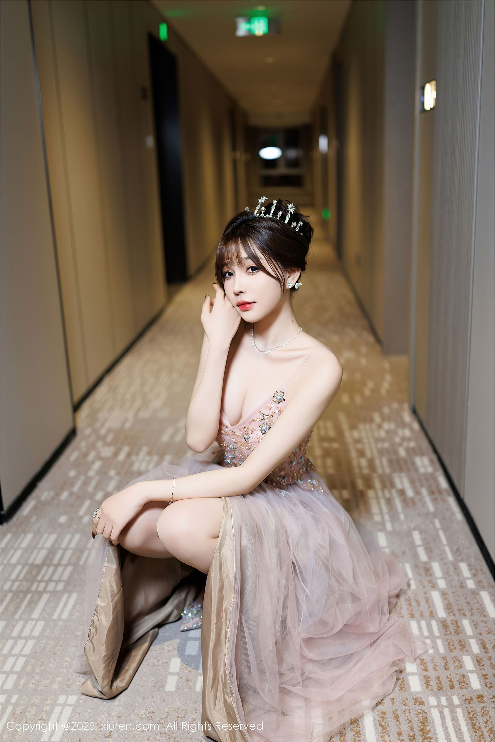 徐莉芝Booty性感肉丝写真图片