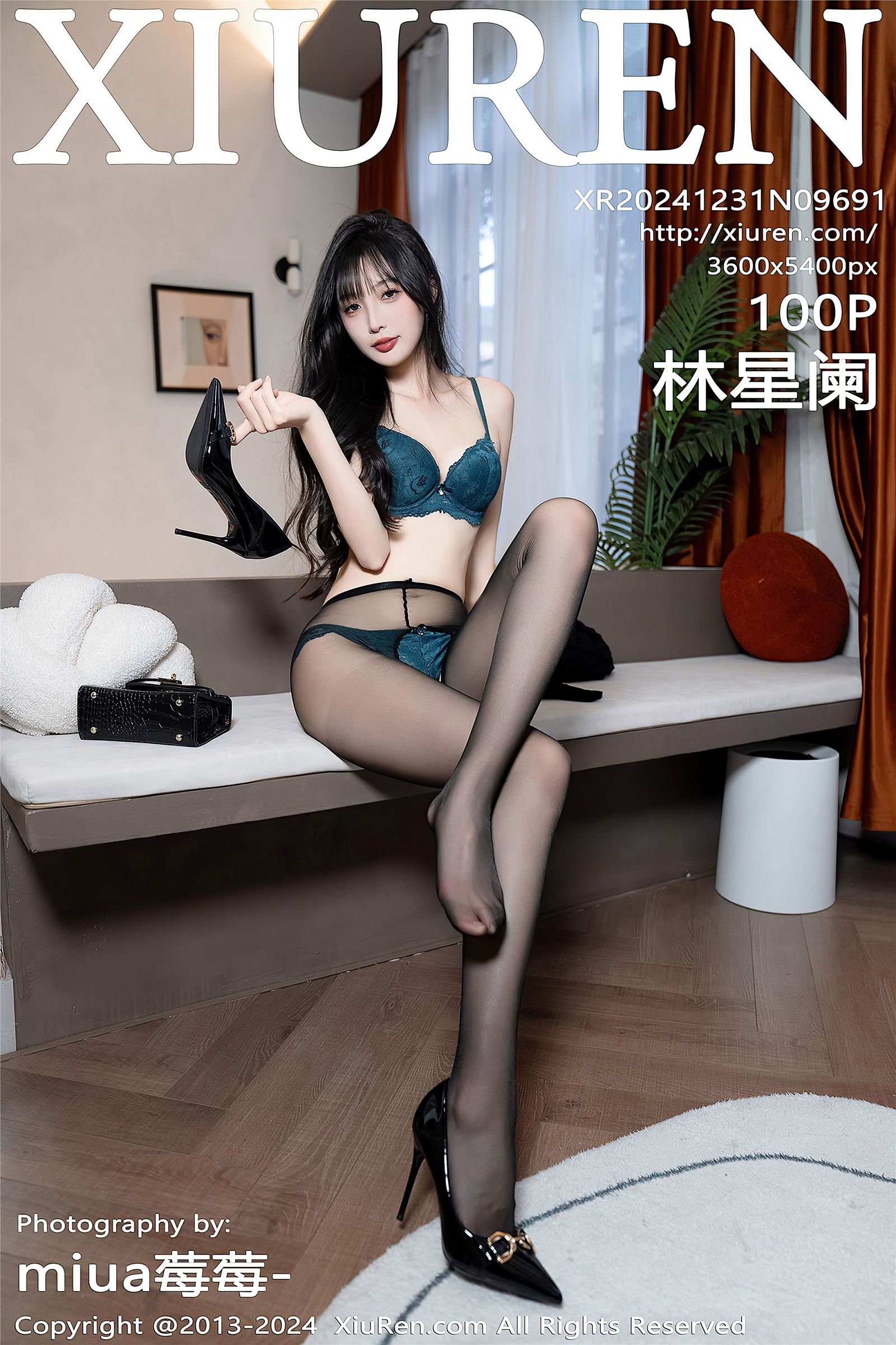 林星阑黑丝美腿性感写真