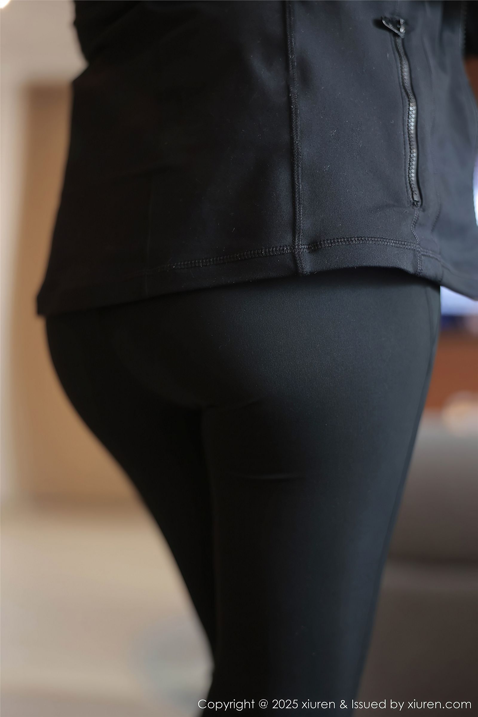 秀人网黑色内衣美女图片