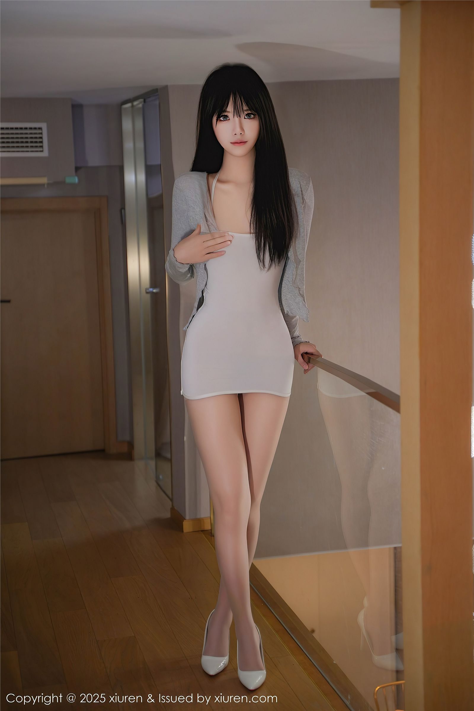 [秀人XIUREN] 2025.01.06 NO.9711 沐言yanyan
