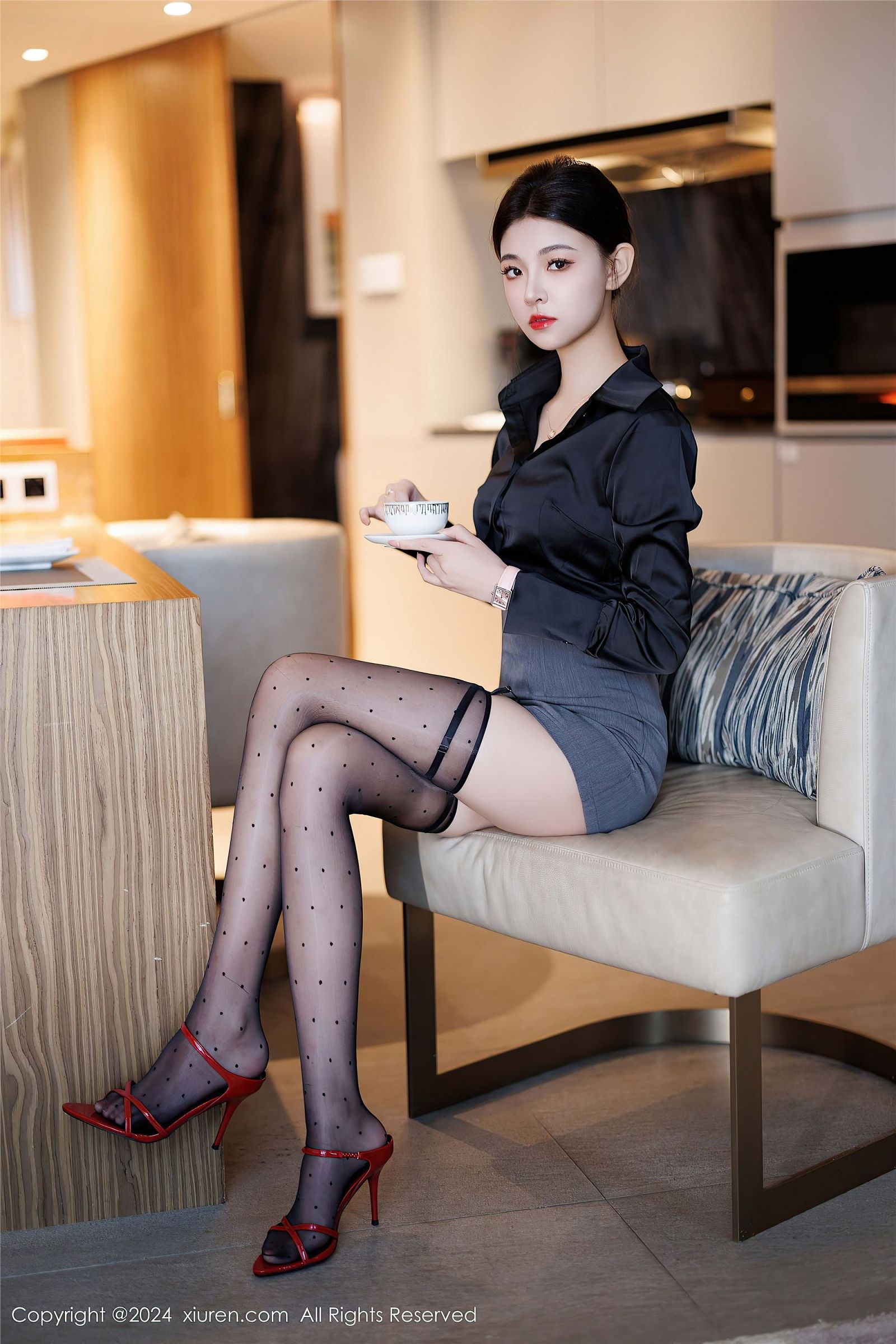 初梦瑶性感黑丝图片
