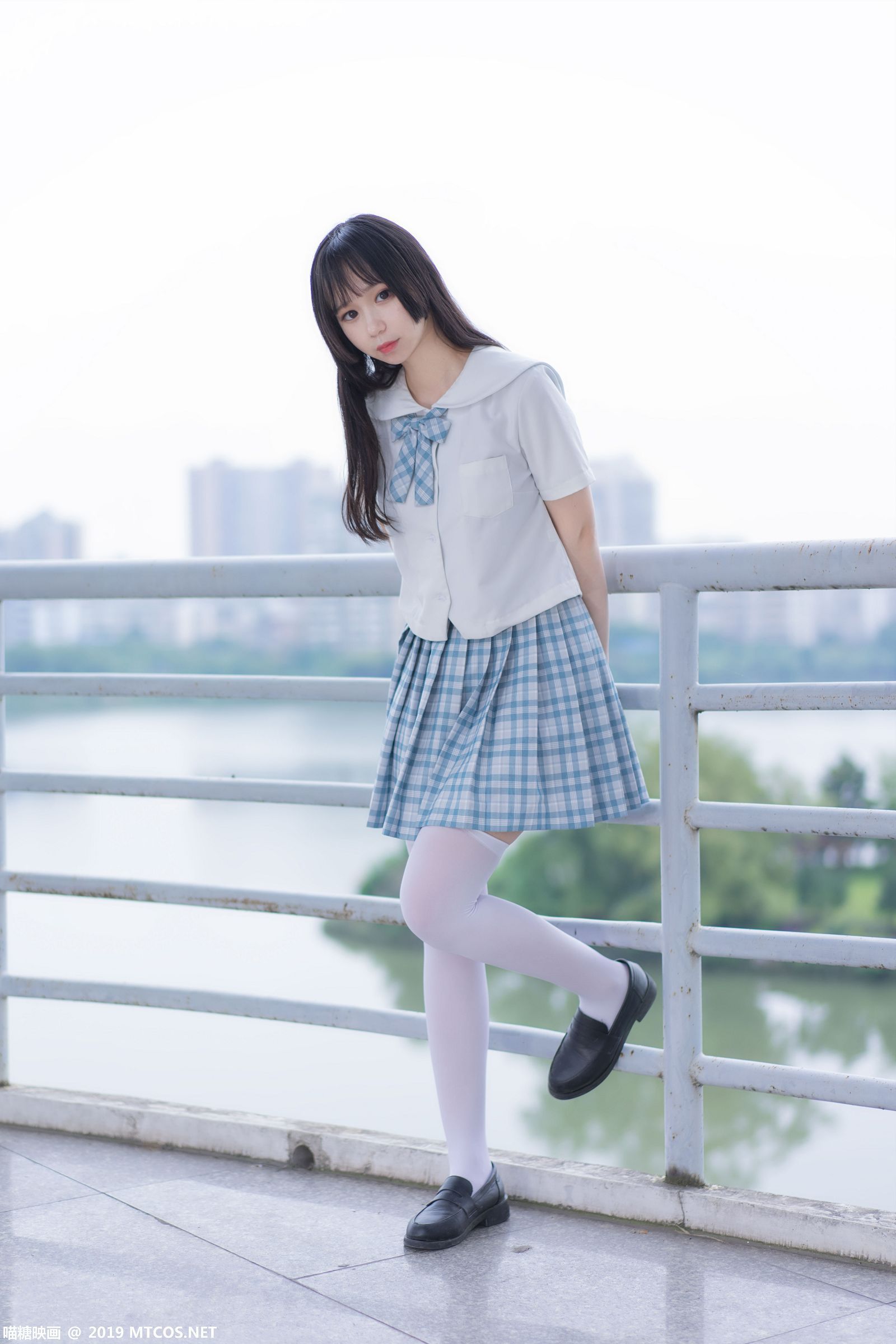 喵糖映画VOL015 半度度度喵 白丝格子裙