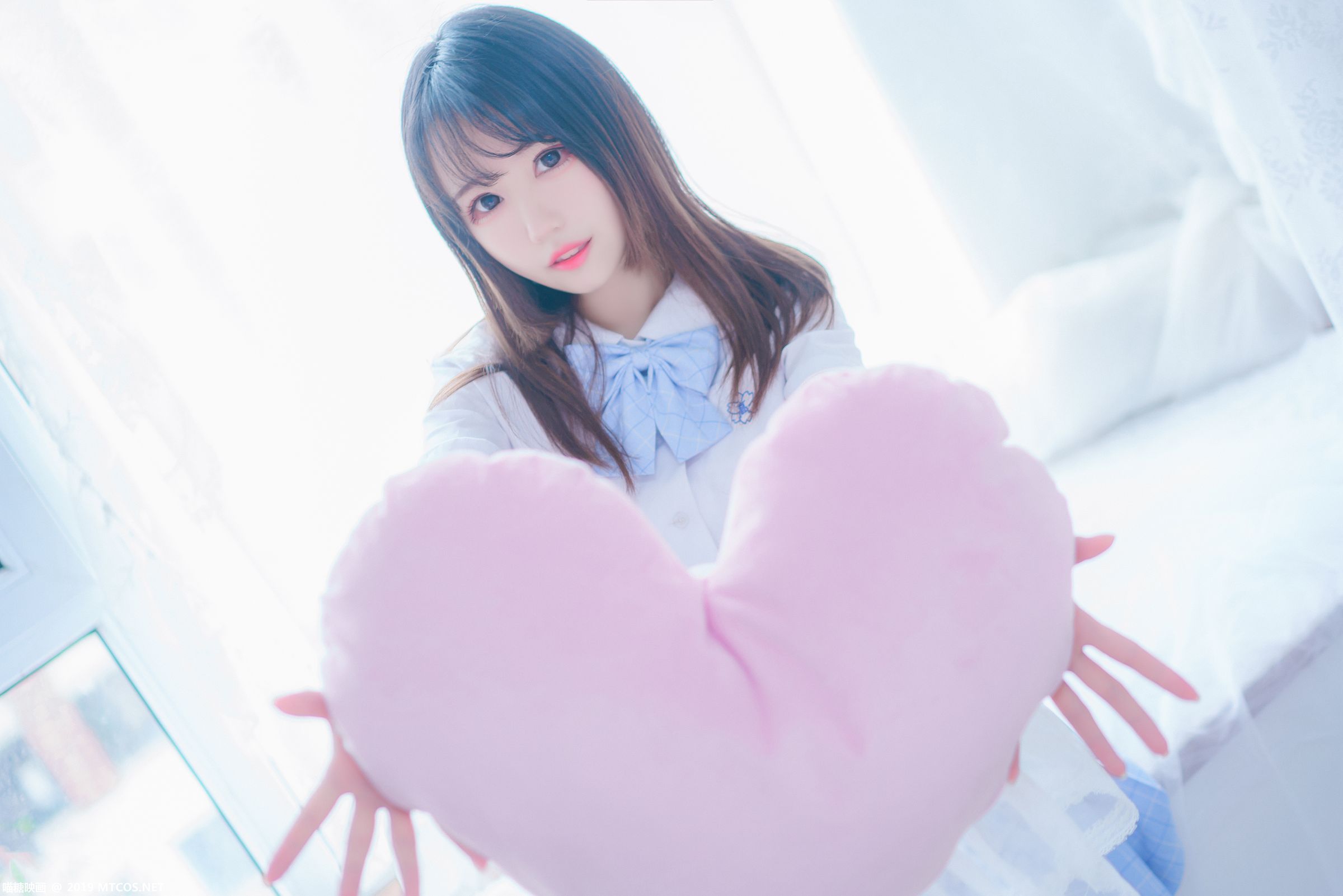 喵糖映画VOL019 蓝白梦幻少女